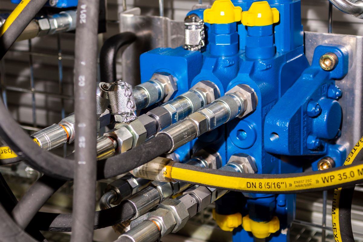 komponenty hydrauliki siłowej